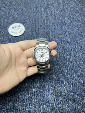 百达翡丽 Nautilus鹦鹉螺5726系列 男士腕表