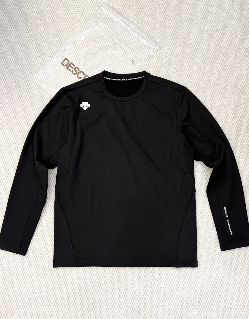 原单正品 DST迪桑特TRAINING系列秋冬加绒打底保暖长袖，
颜色：黑色 灰色 藏蓝色  
尺码：mlxlxxl