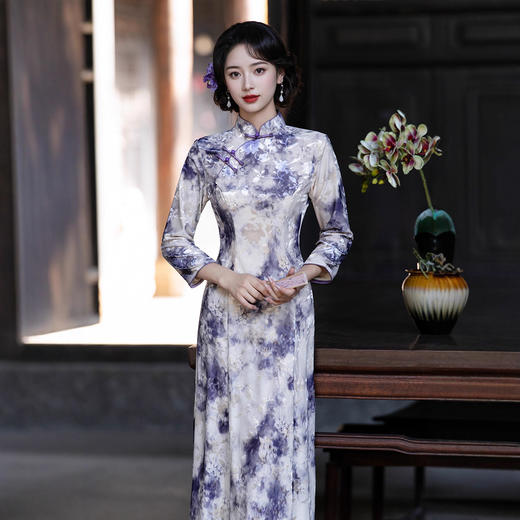 扎染旗袍2025年新款秋冬款改良年轻妈妈新中式国风女装气质连衣裙 商品图1