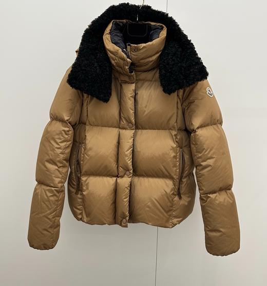 女款短款连帽外套018 商品图0