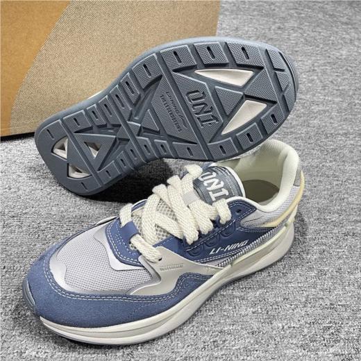 李宁男子秋季回弹减震休闲鞋AGCU079-3 商品图2