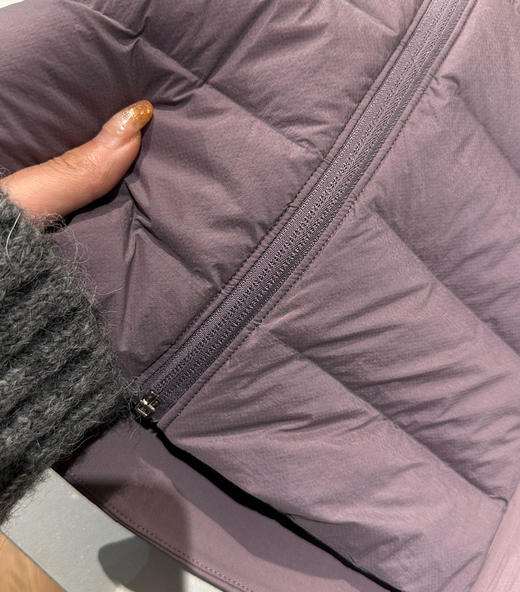 原单lu轻薄羽绒服101601 商品图12