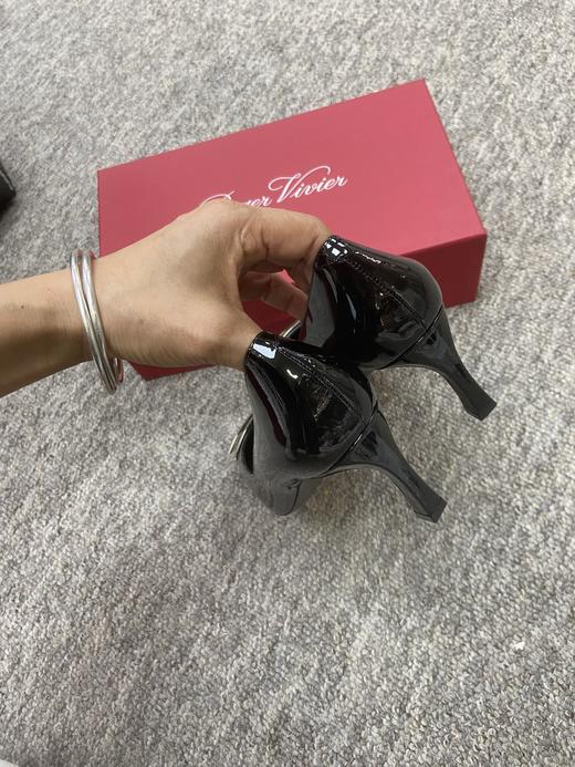 女款香槟扣高跟鞋 商品图2