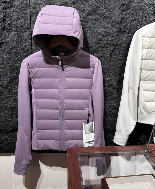 原单lu轻薄羽绒服101601 商品图4
