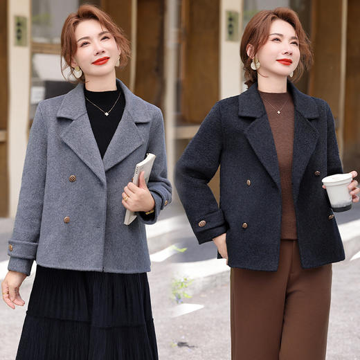 Q1138妈妈装洋气高贵含毛外套秋冬2025新款减龄显瘦中年女装毛呢女装潮 商品图0