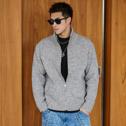 徐太浪【1000g重磅 保暖】灰色开衫毛衣男秋冬大码休闲针织衫外套 商品图0