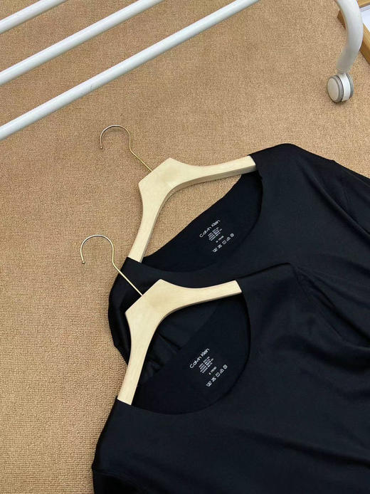 原单正品 CK内衣秋冬情侣款休闲简约圆领柔软舒适家居打底保暖内衣LOGO提花加持时髦吸睛！ 商品图6