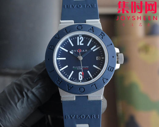 宝格丽Aluminium系列 以"铝+橡胶"的创新材质组合重新定义奢华运动 男士腕表 表径40mm 商品图8