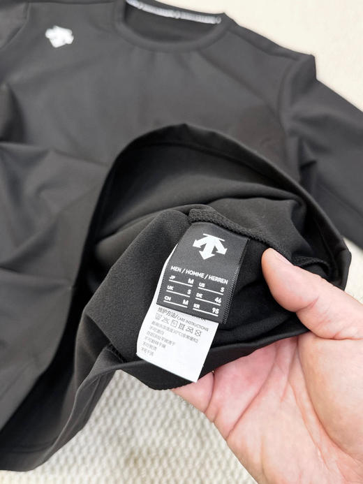 原单正品 DST迪桑特TRAINING系列秋冬加绒打底保暖长袖，
颜色：黑色 灰色 藏蓝色  
尺码：mlxlxxl 商品图6