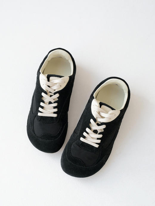 葆蝶家Orbit小牛 闪亮圆头系带薄底鞋低 生活休闲鞋（DBG） 商品图4