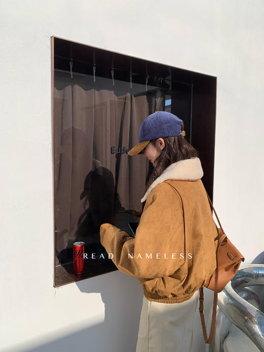 Read Nameless /Miu系羊羔毛领麂皮棉服 2025/10/20 商品图7