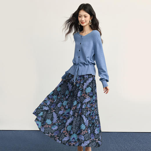 【10/23新品】熙世界奶黄色秋季穿搭针织开衫女慵懒风抽绳收腰软糯圆领毛衣外套 商品图4