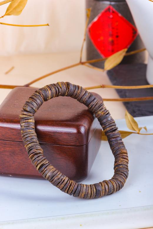 【超高性价比·沉水级片珠沉香手串】四大名香之首’ 惠东原产“沉香母树之乡” “木中黄金”绿棋楠 一物一证、深圳国检、扫码验真 （直供价：3344元） 商品图0