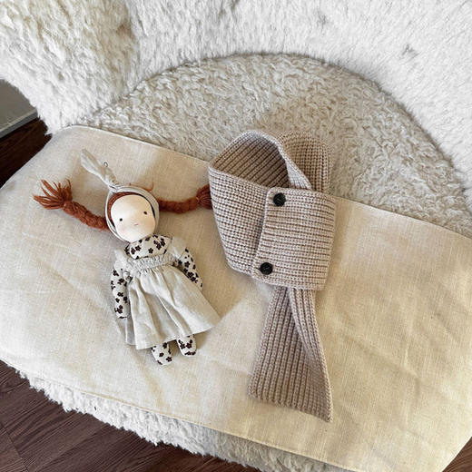 <有书独家>秋冬【新款韩系儿童围巾】洋气百搭 男女宝宝围巾纽扣韩版 交叉套头围巾  商品图6