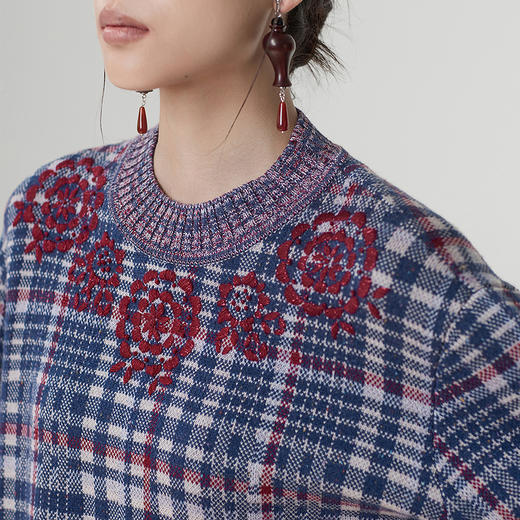 【林栖设计小店】【手工绣花】毛织上衣复古格纹宽松2025秋冬新款毛衣女1954028 商品图3
