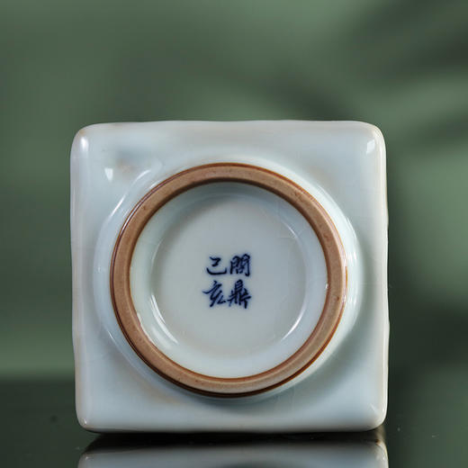 问鼎汝瓷/鼎峰系列/月白/ 老款精工/ 琮式瓶 商品图2