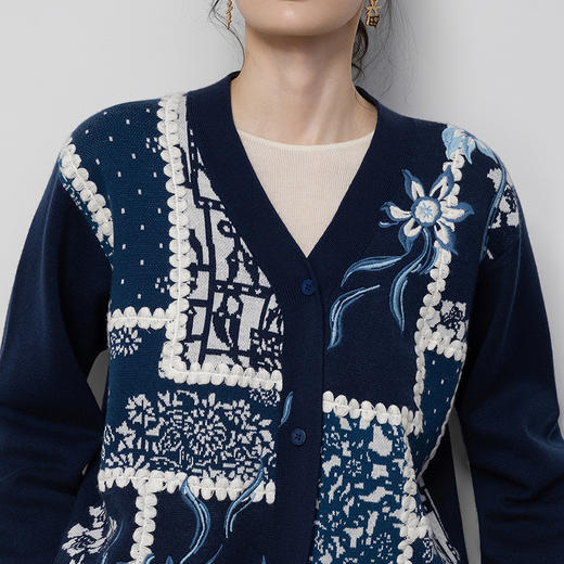 【林栖设计小店】绵羊毛混纺外套绣花新中式气质2025秋冬新款毛织开衫女T1954175 商品图4