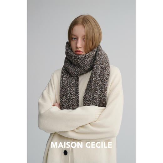 MAISON CECILE定制羊毛花纱纱线针织保暖长款围巾 商品图3