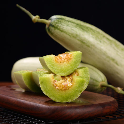 山东羊角蜜【29元购3斤】丨现摘现发 松脆多汁 清甜爽口 商品图4