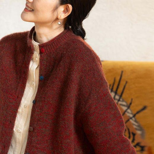 牧衣游原创 羊绒混织毛织外套冬软糯细腻蓬松百搭红色开衫 竹落生 商品图0