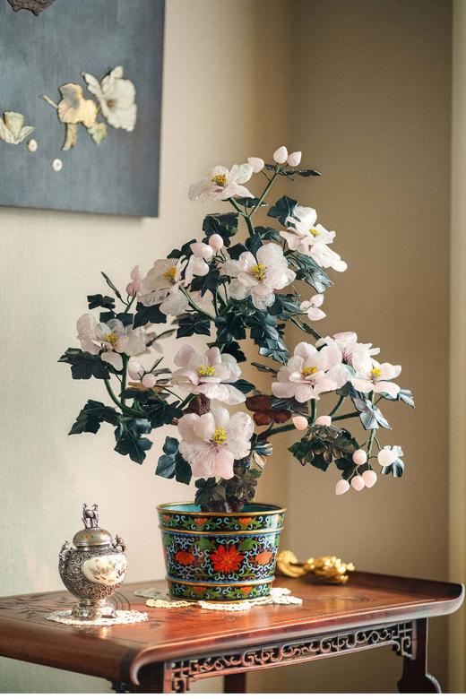 【已售】独角鹿西洋古董 20世纪中国创汇时期出品宝相花纹景泰蓝盆装饰「粉韵茶花」珍宝像生盆景 商品图1