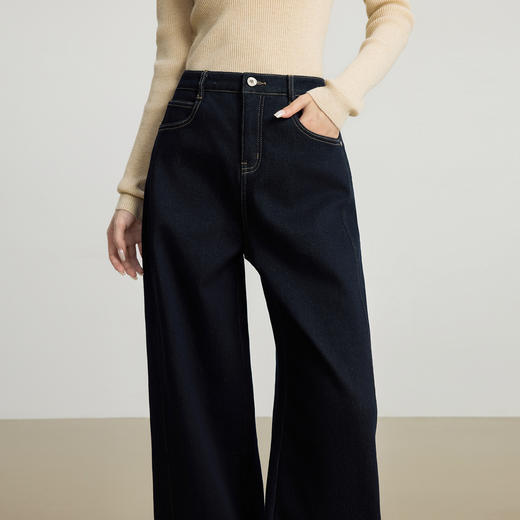 【周末秒杀】熙世界「进阶厚绒法棍裤」加绒直筒牛仔裤女冬季复古保暖阔腿长裤 商品图3