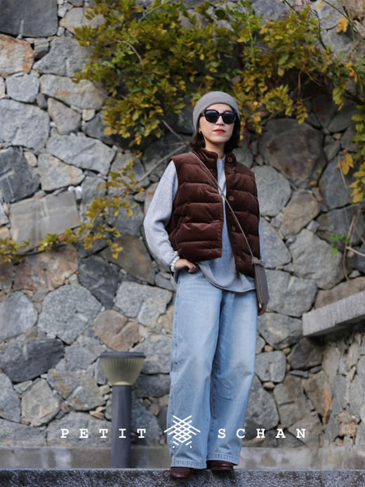 PETIT SCHAN小闪 CLO#932 From Dawn to Dusk  朝朝暮暮 95白鹅绒进口灯芯绒两面穿羽绒马甲 商品图2