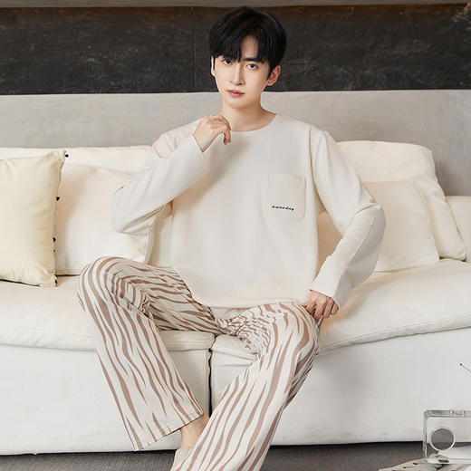 男装热卖 AB双面磨毛！【男士桑蚕丝棉羊毛家居服套装】内涵棉羊毛自发热材质  桑蚕丝养肤 上身升温蓄暖 宽松版型 遮肉显瘦不会臃肿  内外暖绒绒 防静电防起球  柔软不会扎肤  商品图5