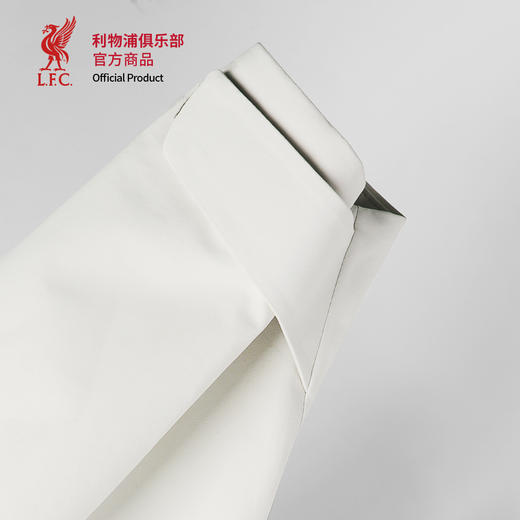 【官方正版】利物浦俱乐部 | 单壳冲锋衣白色女款户外多功能上衣 商品图4