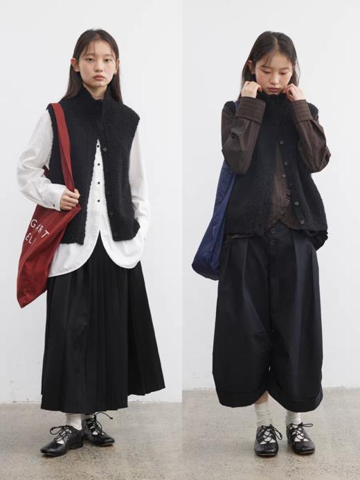 步履不停/5C14068C/短款羊毛立体针织马甲 商品图3