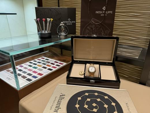 SH024 百达翡丽鹦鹉螺7118系列银色钻圈、玫瑰金钻圈 女表35.2mm自动机械机芯（SH） 商品图4