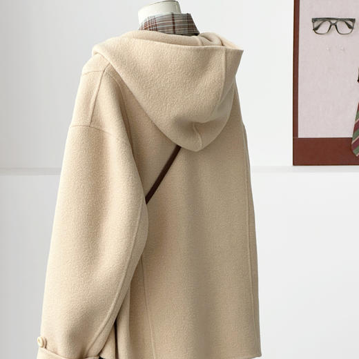 【樱草稻田】2025韩系时尚卷毛百搭通勤连帽可爱小个子羊毛大衣！ 商品图3