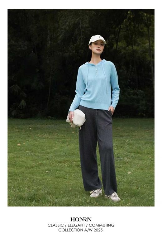 红人HONRN女装上衣针织帽衫HK55OM177 商品图0