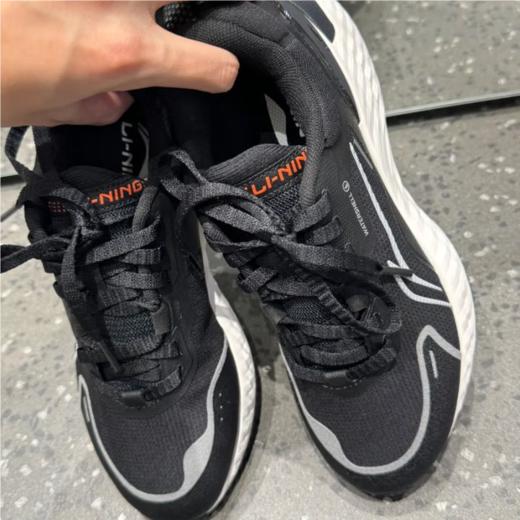 李宁女子防泼水减震回弹运动鞋跑步鞋AGLU244-1 商品图2