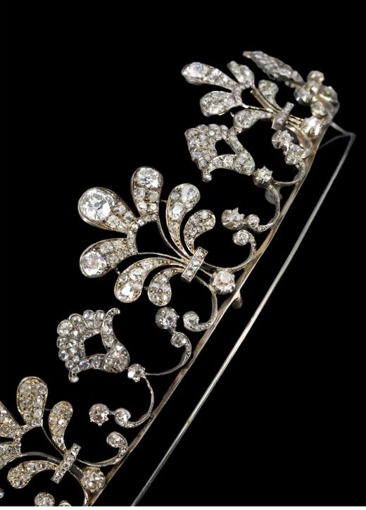 独角鹿西洋古董 1880年代比利时出品自然花卉造型黄金底纯银镶嵌钻石冠冕 商品图5