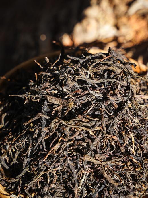 【冰岛老寨散茶】2013年冰岛老寨古树茶市面上根本找不到的好茶资源，每罐净含量：400克/罐 商品图2