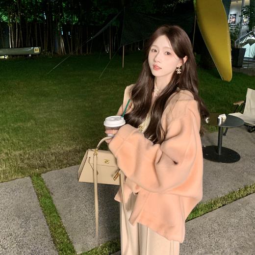 现货 粉色M/L码【冬日恋曲】设计师高定戴帽双面呢秋冬保暖显瘦骆驼绒大衣 商品图2