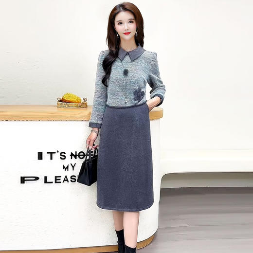 QYM 25PB430-Y小香风穿搭连衣裙娃娃领花朵裙假两件中长款A字裙 商品图1