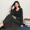 【10/23新品】熙世界高级感灰色立体花朵针织连衣裙女2025新款冬天配大衣的裙子 商品缩略图1