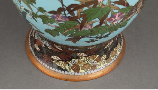 独角鹿西洋古董 1880年代日本明治时期出品「富贵花鸟」主题修饰蓝地七宝烧花瓶一对 商品图7