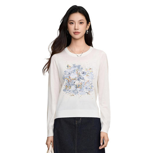 「自」全新升级【铂金会员349/天猫469/差价120】(44330)洛诗琳重工万针刺绣羊毛衫2025秋冬彩绘珠片设计感套头毛衣 商品图4