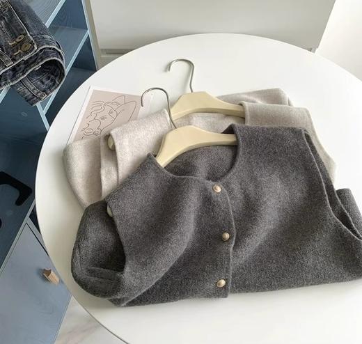 老米优品🎈3天左右发！《秋日叠搭针织马甲》温柔基础系版型，百搭不挑人！宽松大袖口，内搭也不跳~ 商品图12