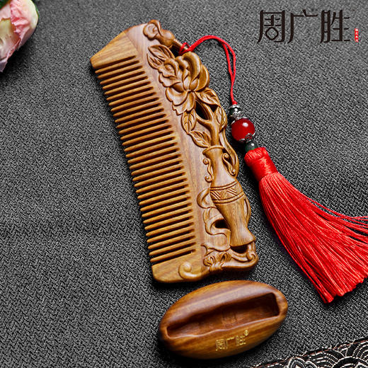 天然绿檀拼接雕花木梳花影按摩梳女士专用文创梳送女友礼物 商品图2
