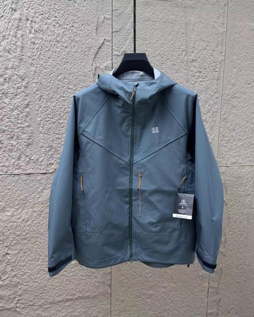 D102065户外轻量防风防水冲锋衣硅胶立体软壳冲锋衣 商品图3