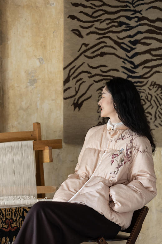 牧衣游原创 丝棉手绣高蓬松红嘴雁羽绒服外套炒色加厚保暖 九歌行 商品图5