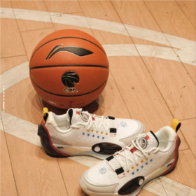 李宁男子春夏2025年款减震回弹篮球鞋ABAV001-1