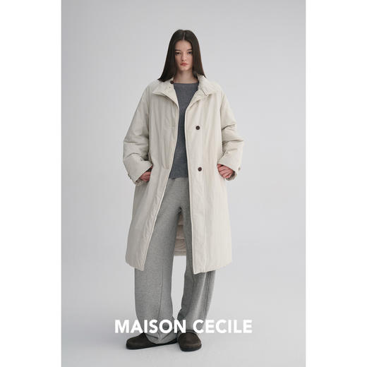 MAISON CECILE 秋冬温暖包裹感廓形百搭可立领长款纽扣棉服 商品图2