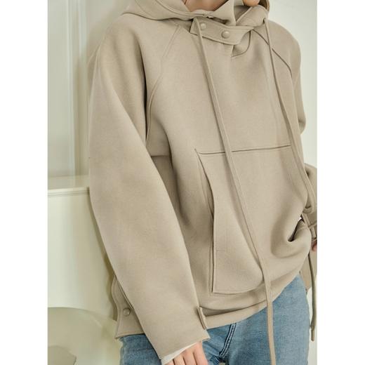  ORIGNAL&CO 双面羊绒毛呢廓形包领外套 750g高克重面料，软糯Q弹，防风贴身保暖，不压身 商品图3