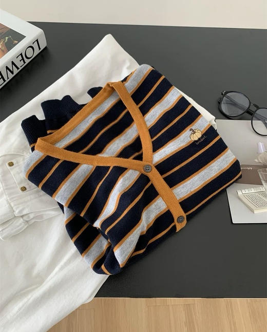 南瓜刺绣开衫 商品图1