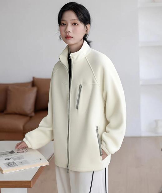 老米优品🎈3天左右发！降温刚需！情侣款《户外保暖情侣抓绒衣外套》可休闲可复古可文艺，内搭外穿都可，色系很抓人~~ 商品图9